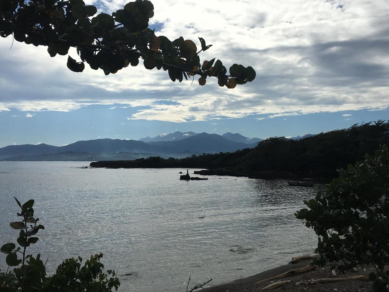 Inn Forever Robins Bay