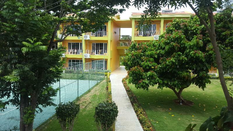 Oasis Hotel 2*