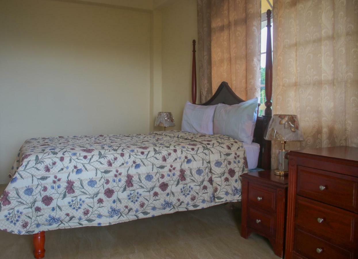 Solet's Paradise Guest house 2*