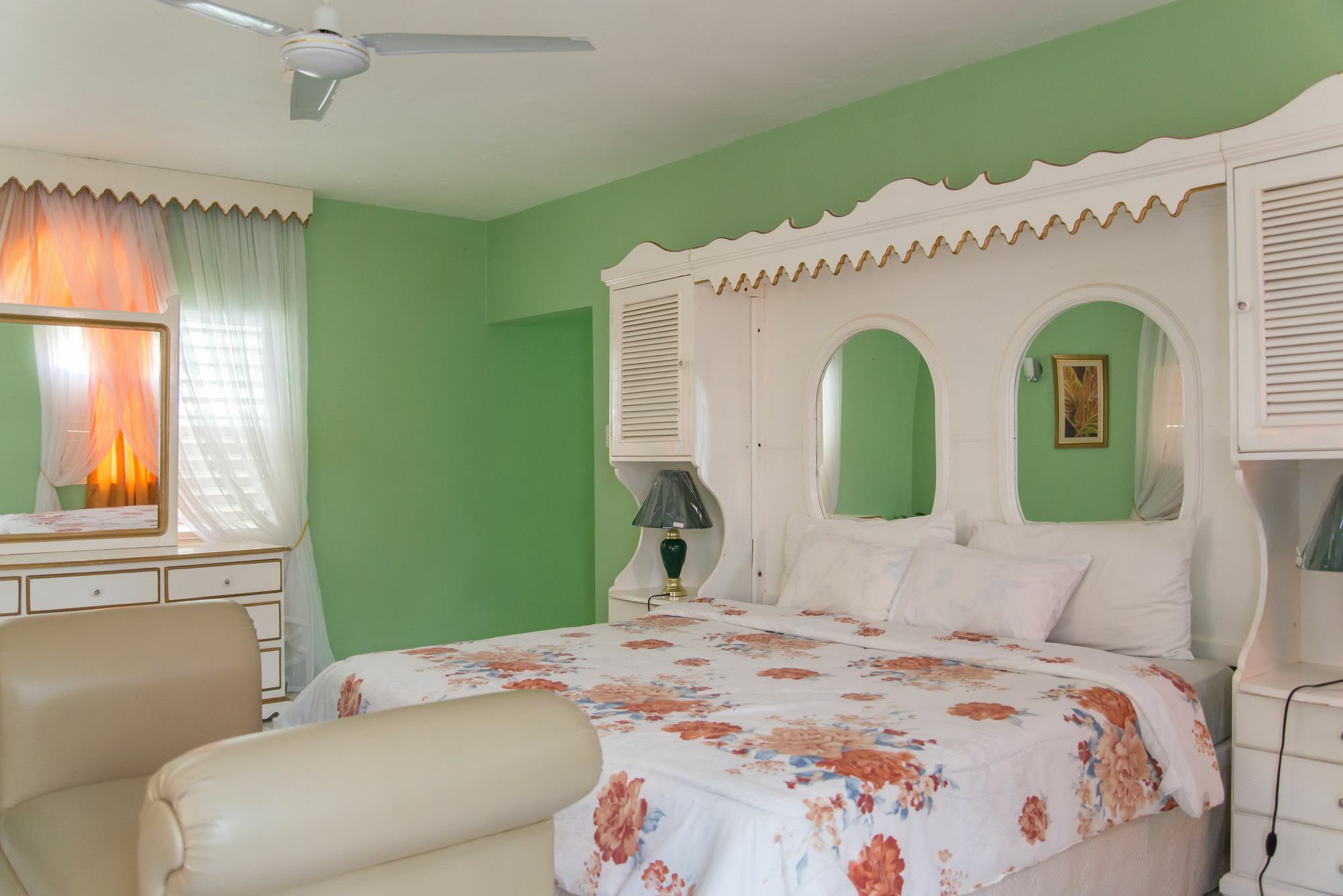 Diamond Bed & Breakfast *