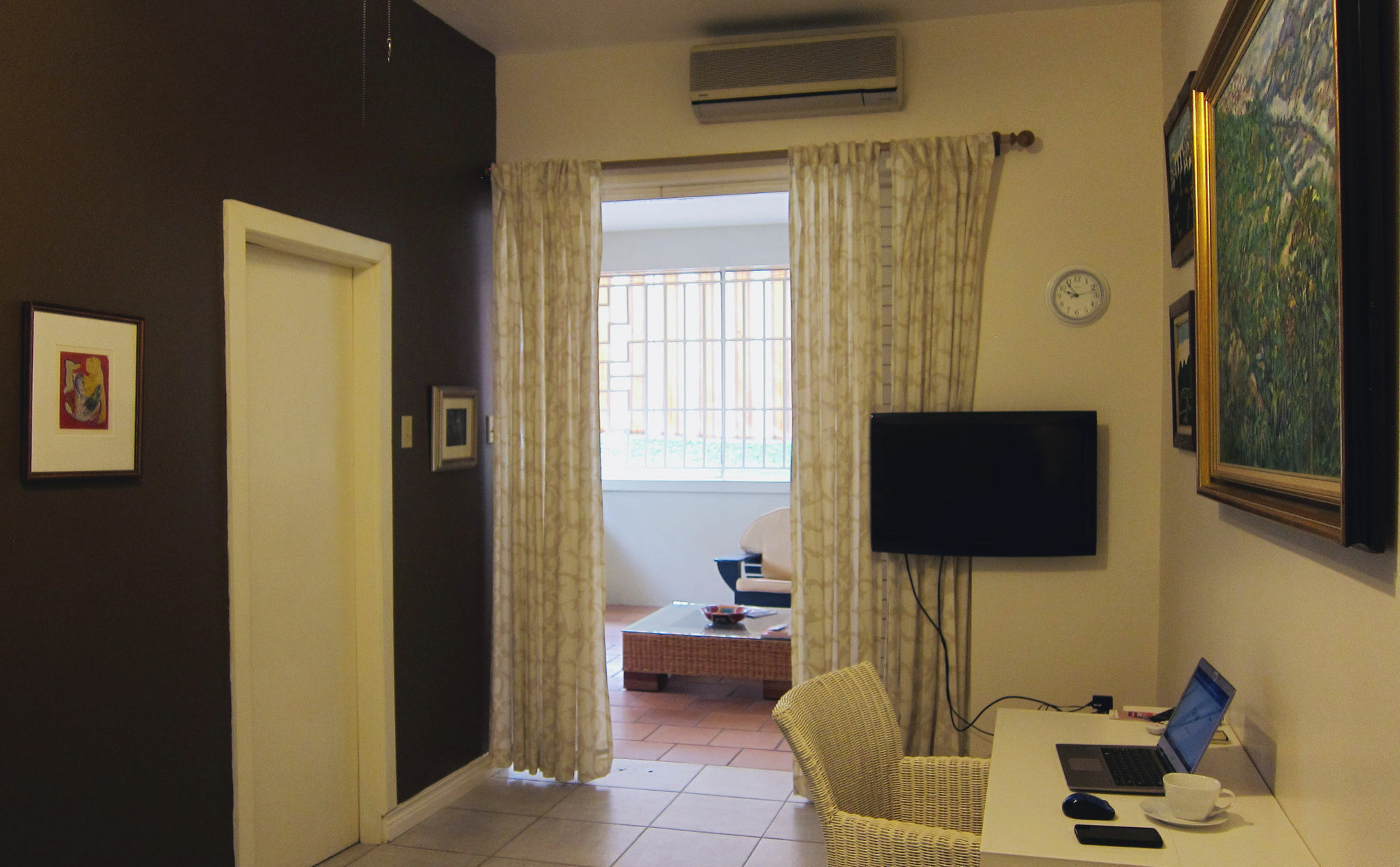 Chester Avenue Guest house Kingston