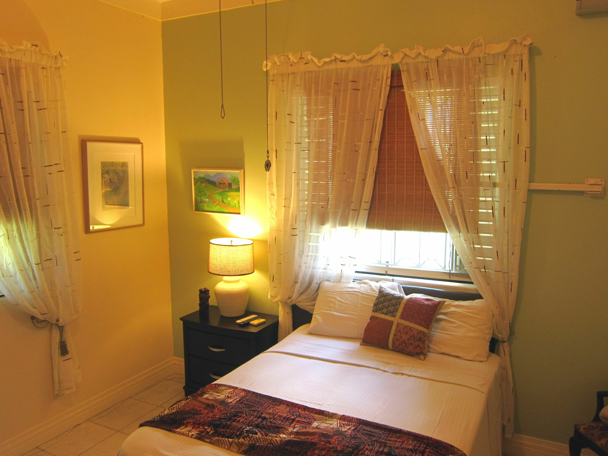 Guest house Chester Avenue Kingston