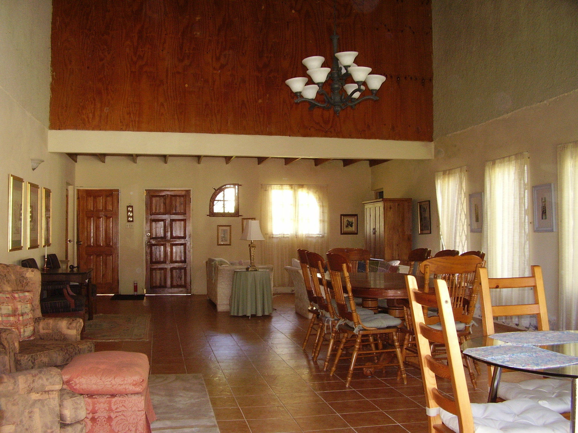 Teresinajamaica Guest house 2*