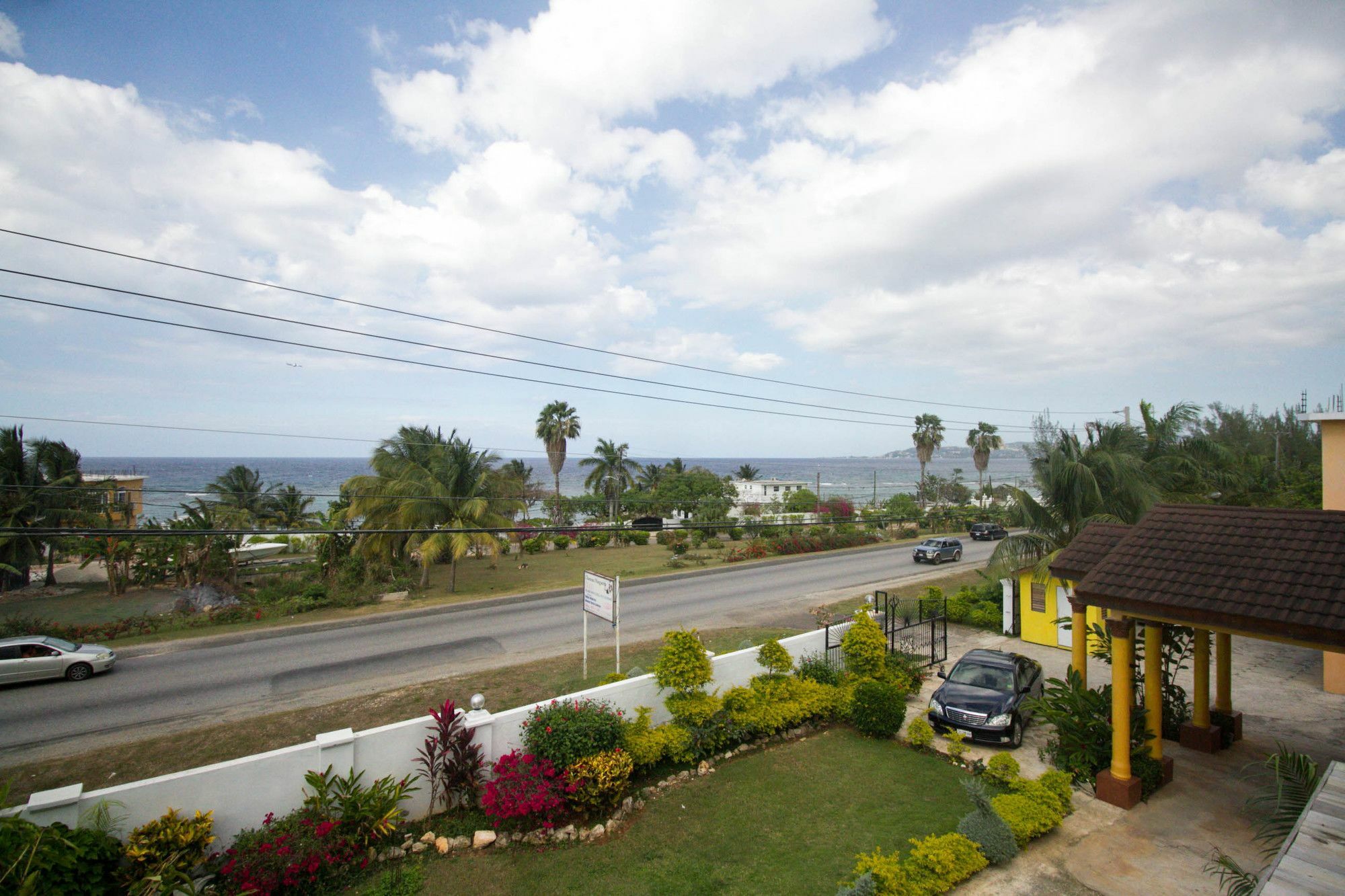 Chateau Margarite Bed And Breakfast Guest house Montego Bay