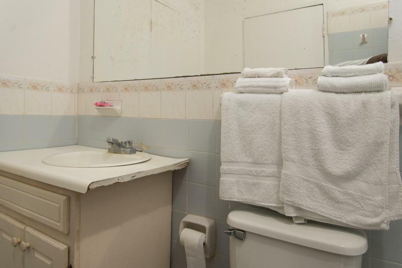 Chateau Margarite Bed And Breakfast Guest house Montego Bay