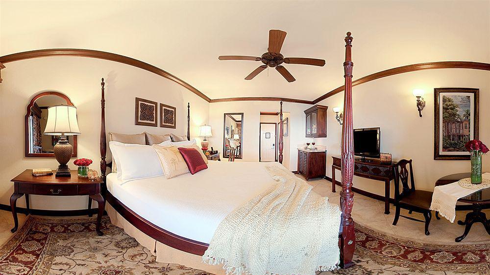 Sandals All Inclusive - Couples Only (adults Only)