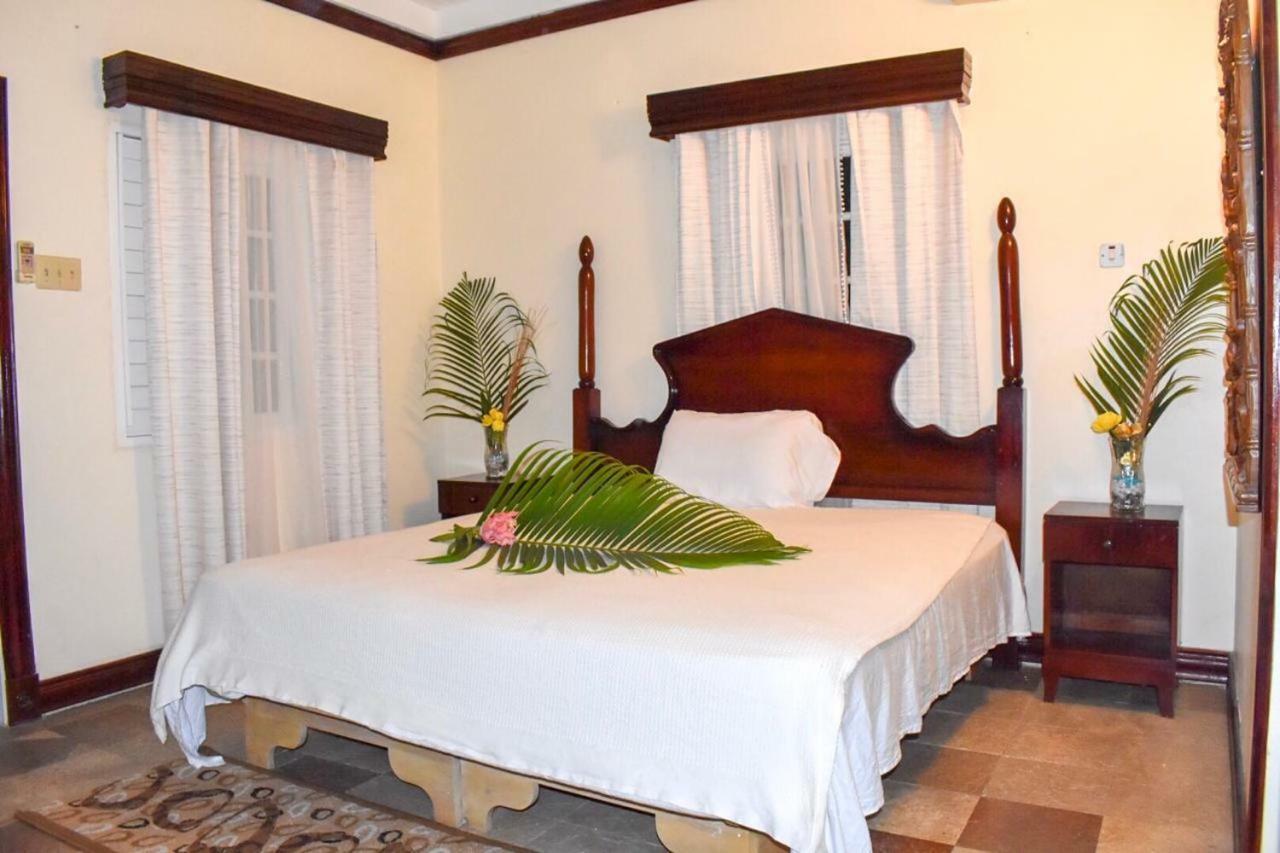 Bed & Breakfast Boutique At Stone Village