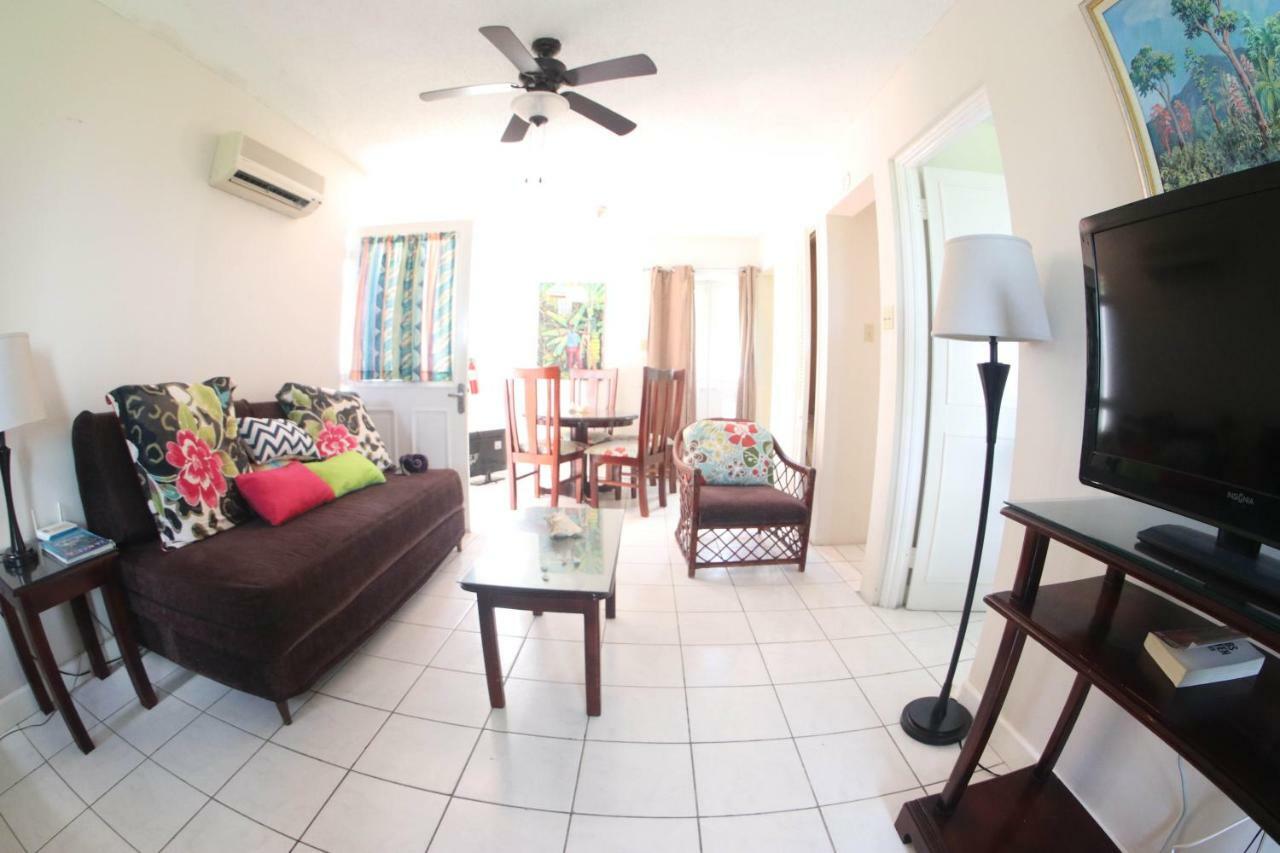 Apartment Point Village