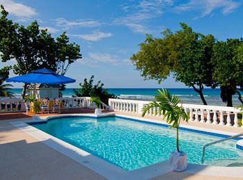 Hotel Half Moon Royal 4*