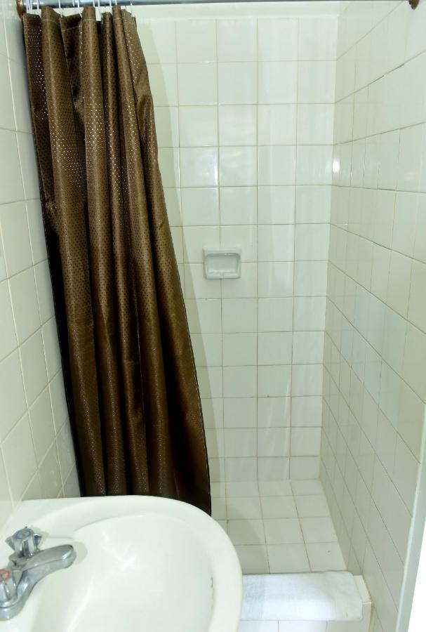 Pineapplesuites *