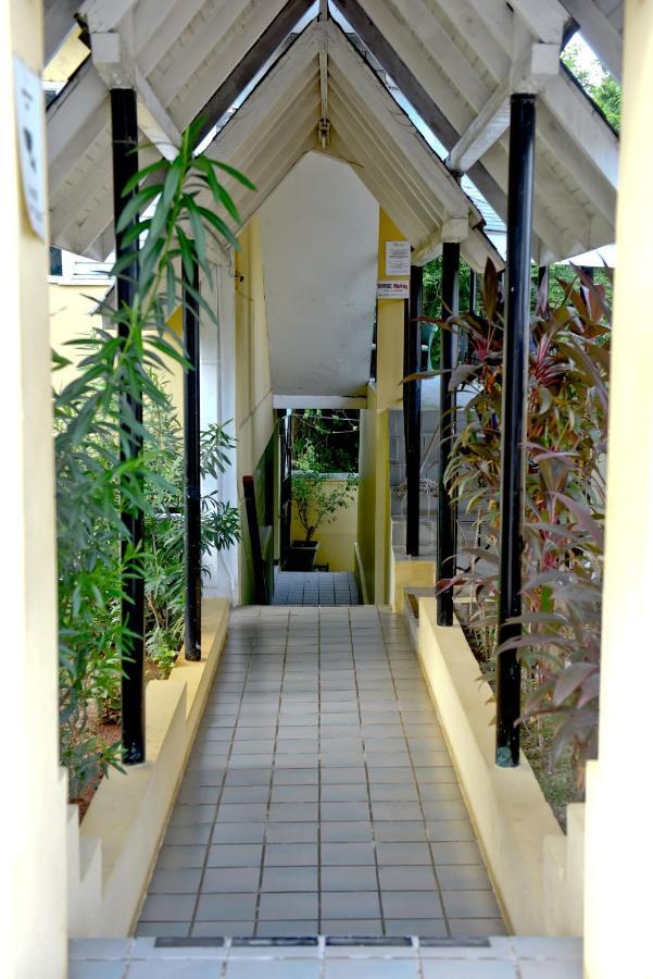 Hotel Pineapplesuites