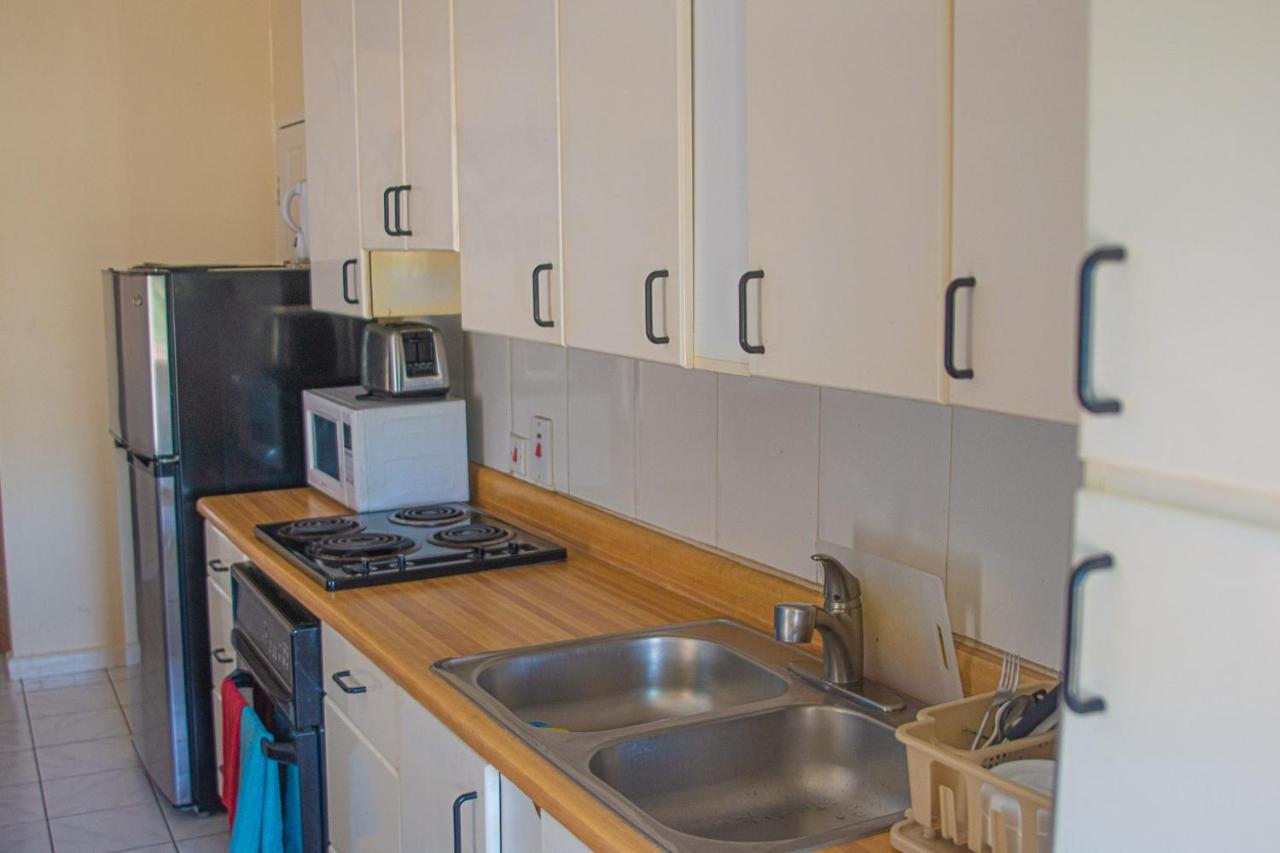 Finest Apt # 421 Bloc # 4 Marley Manor 6 Marley Rd Kgn 6 Apartment