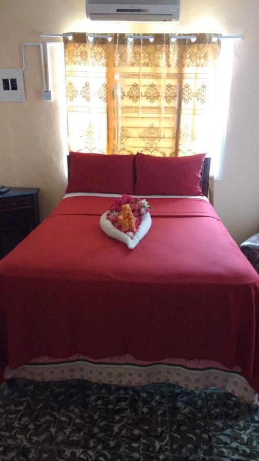Content Aparthotel *