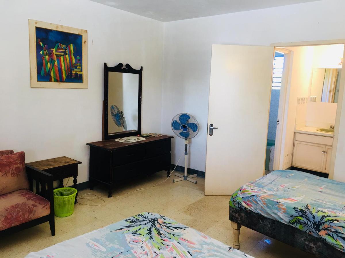 African Symbol Guest house