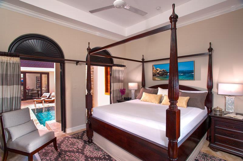 Sandals Grande Riviera Beach & Golf Hotel 5*
