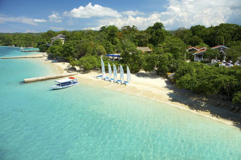 Sandals Grande Riviera Beach & Golf 5*
