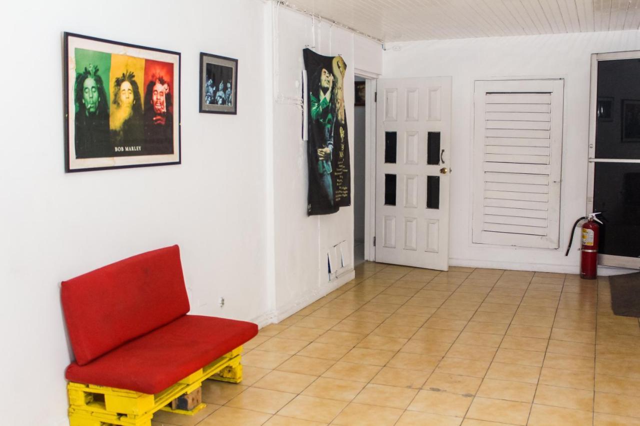 Reggae Hostel *
