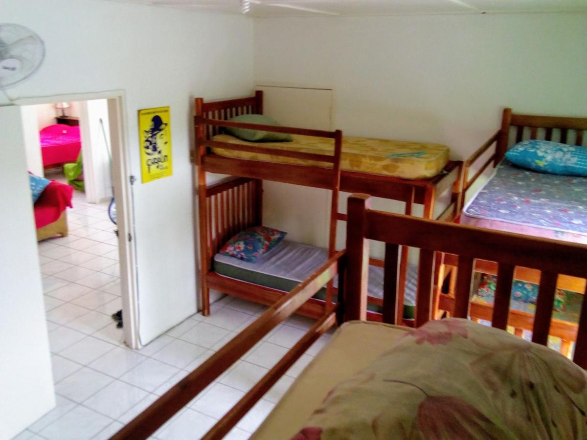 Hostel Porty