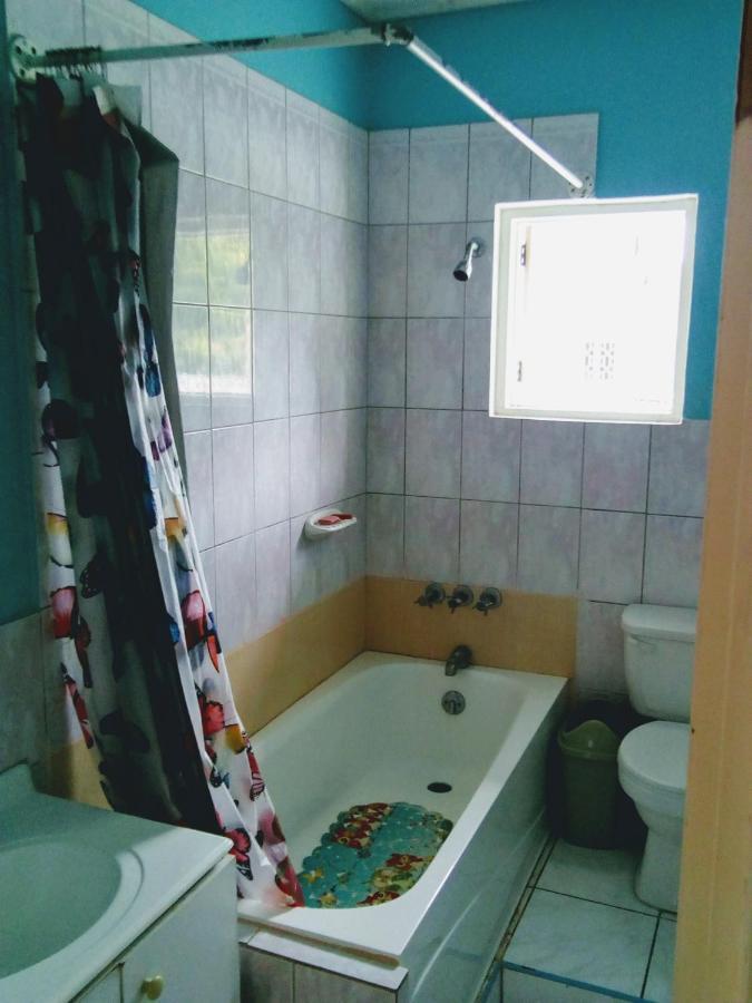 Hostel Porty Port Antonio