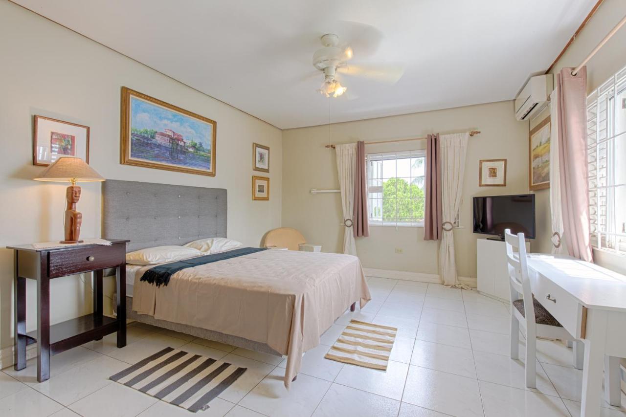 Chester Avenue Guest house Kingston