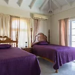 Hatfield South Villa