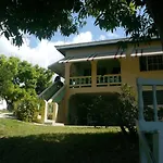 Rock Side Villa On The Beach
