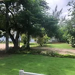 Airport Beach Hotel