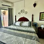 876 Oasis - A Private Oceanview Villa