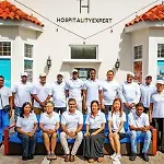 Hospitality Expert Mccartney - Tour Pool Bar Beach