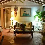 The Fan Villa