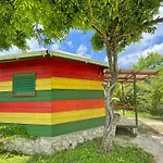 Judy House 2 - Lewis Backpacker Hostel