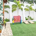 Hospitality Expert Bts 6 - Pool Beach & Bar