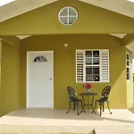 Ocho Rios - Drax Hall Country Club 2-Bed Luxury Villa