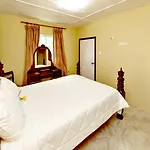 Starlight Chalet