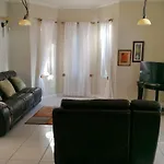Pen Hall Bnb Ocho Rios