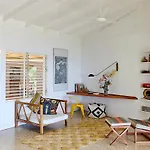 Pelican Three-Bedroom Villa