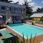 Almond Tree Villa & Apartments