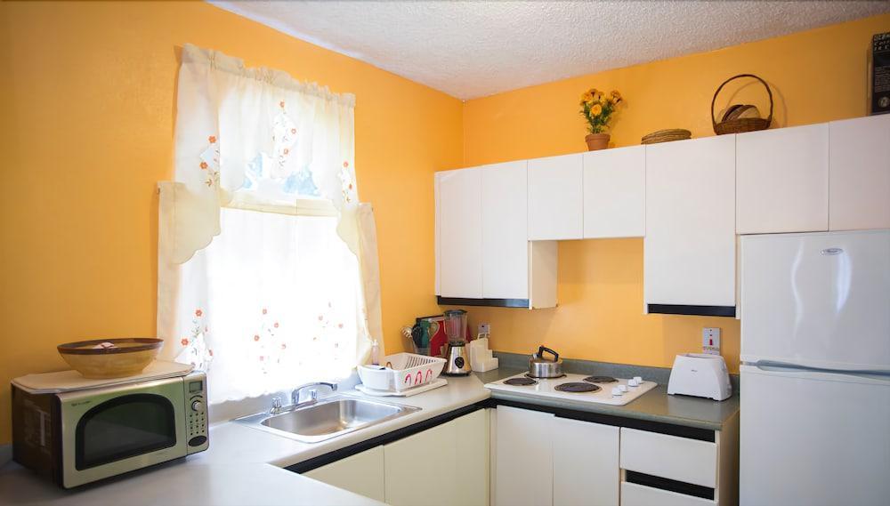 Columbus Heights Apartment