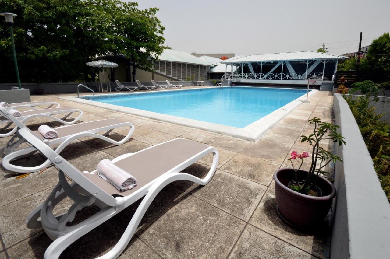 The Liguanea Club 3* Kingston