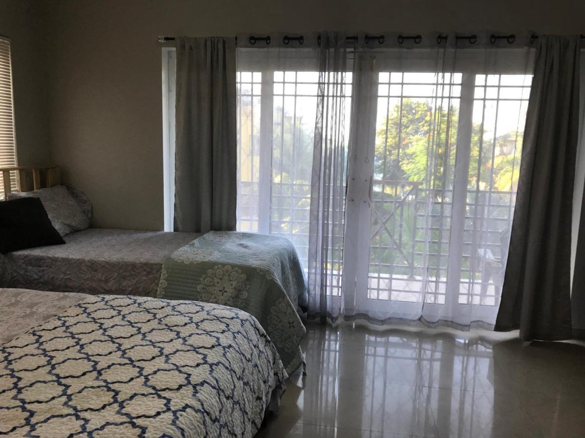Alexanders Penthouse On The Ocho Rios
