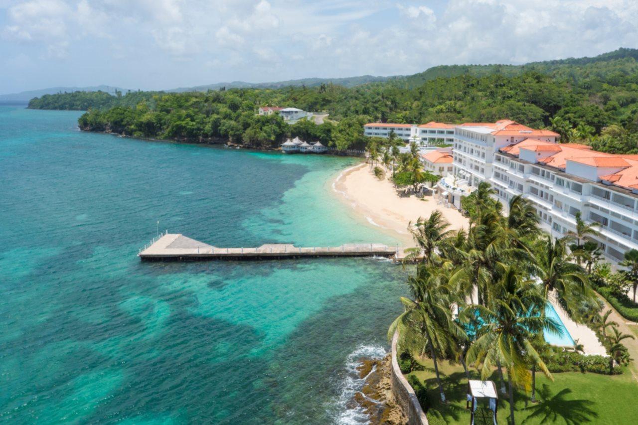 Couples Tower Isle (adults Only)