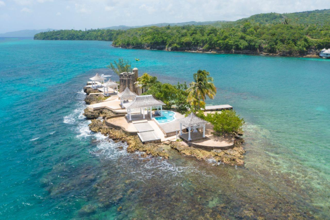 Resort Couples Tower Isle (adults Only) 4*