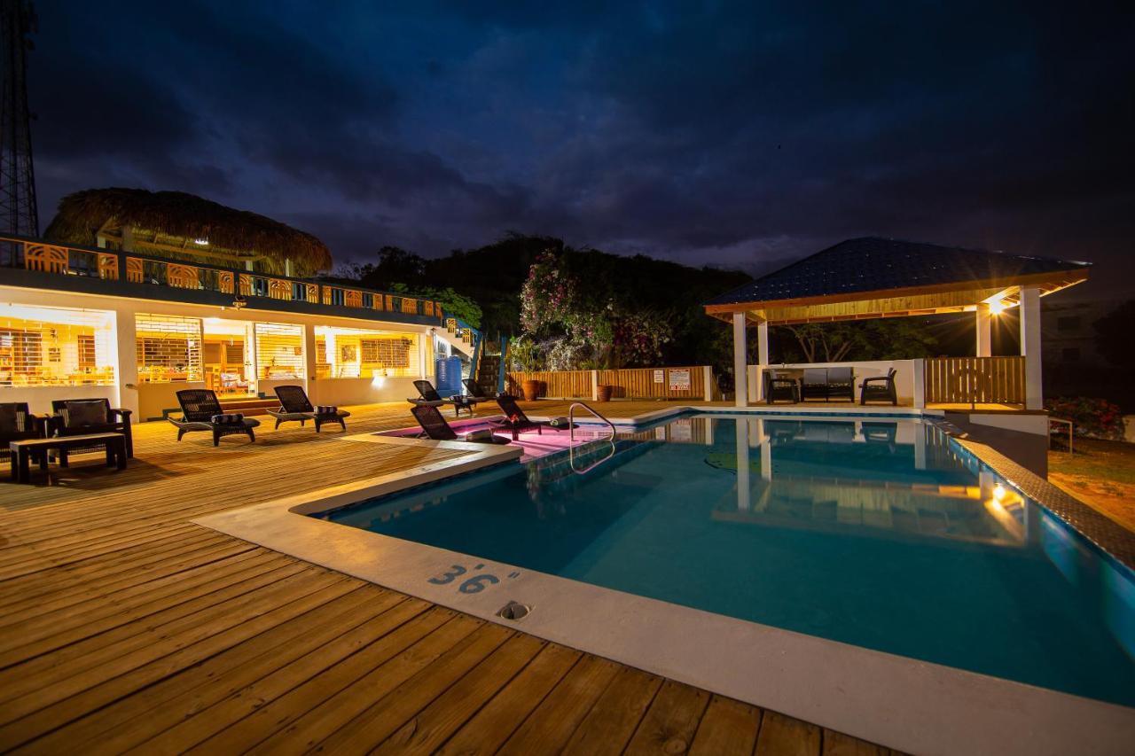 Butterfly Hill Villa & Studio Apartment * Treasure Beach