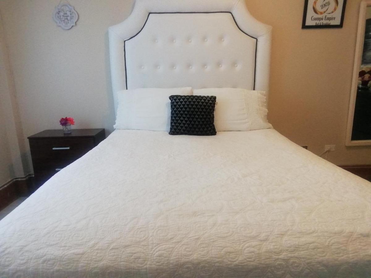Csompo Empire & Bed & Breakfast St Mary