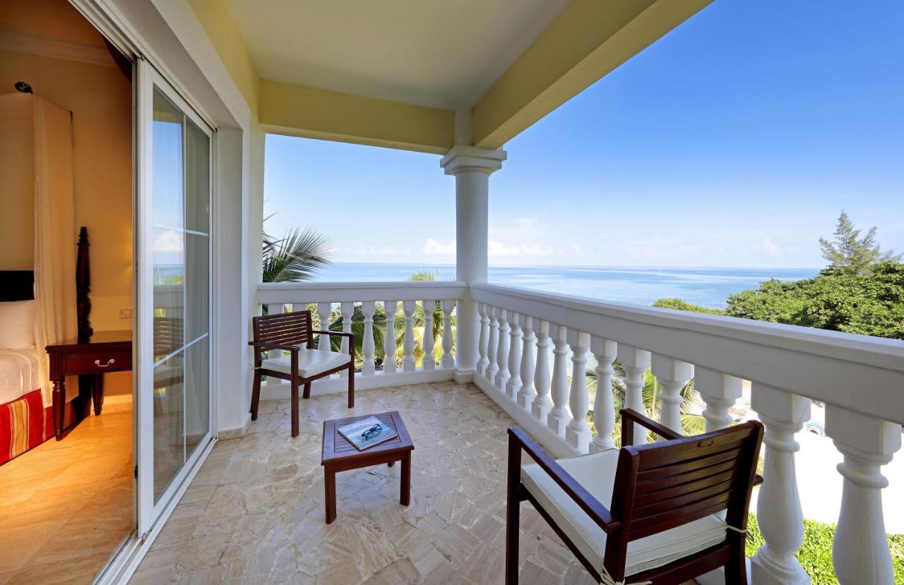Grand Palladium Lady Hamilton & 5*
