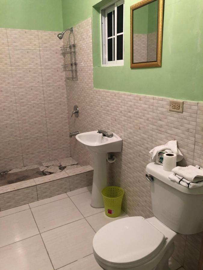 Scarlett Guest house Bull Bay