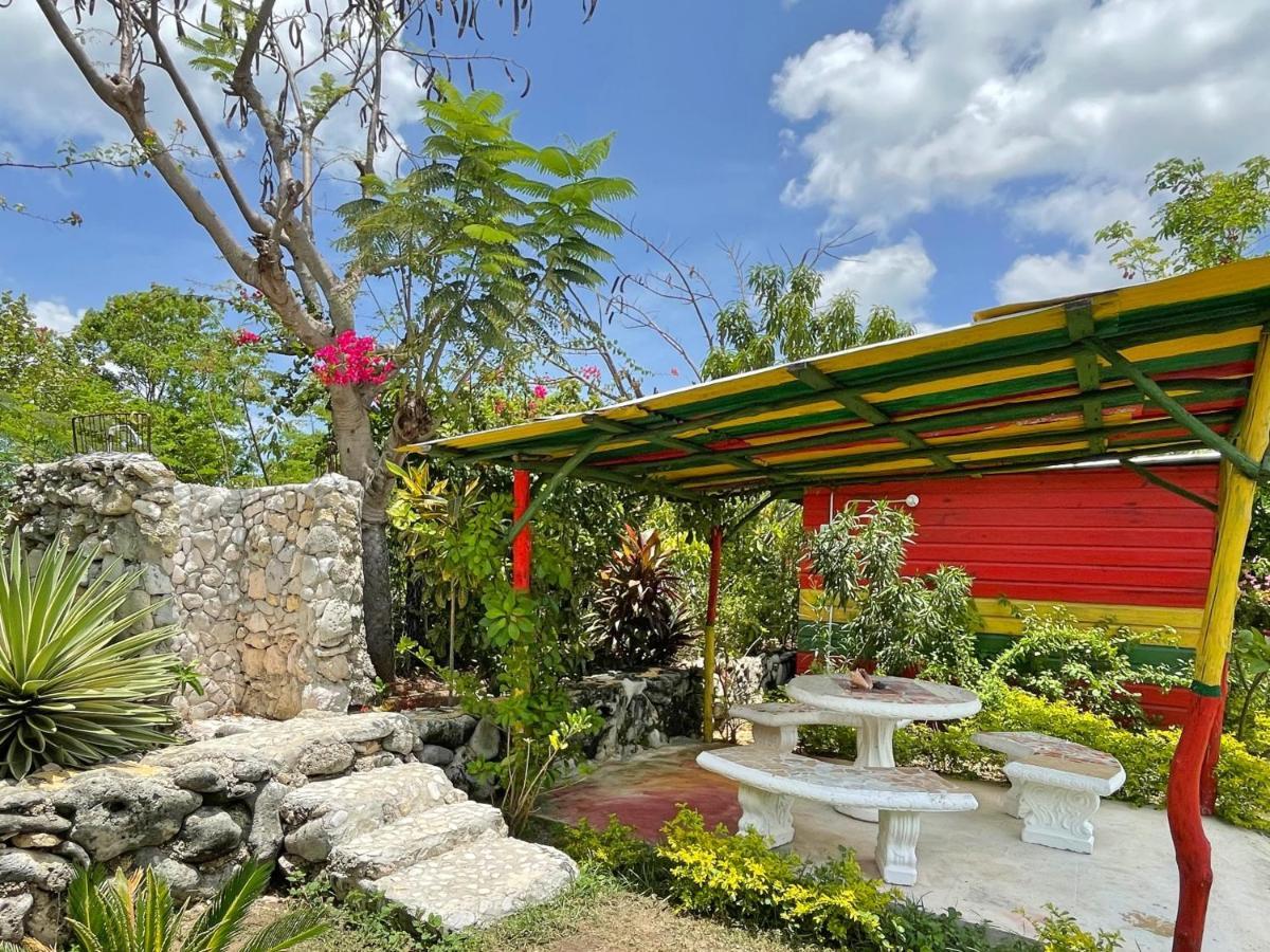 Judy House 2 - Lewis Backpacker Hostel Little Bay