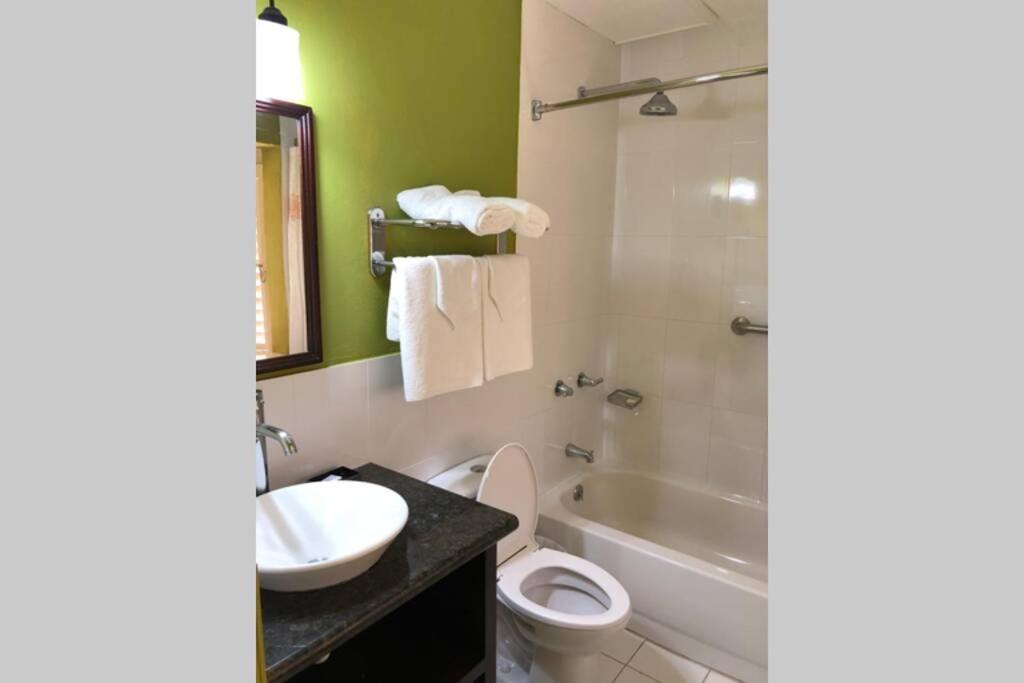 Apartment 1 Bedroom Penthouse 63 At Mystic Ridge