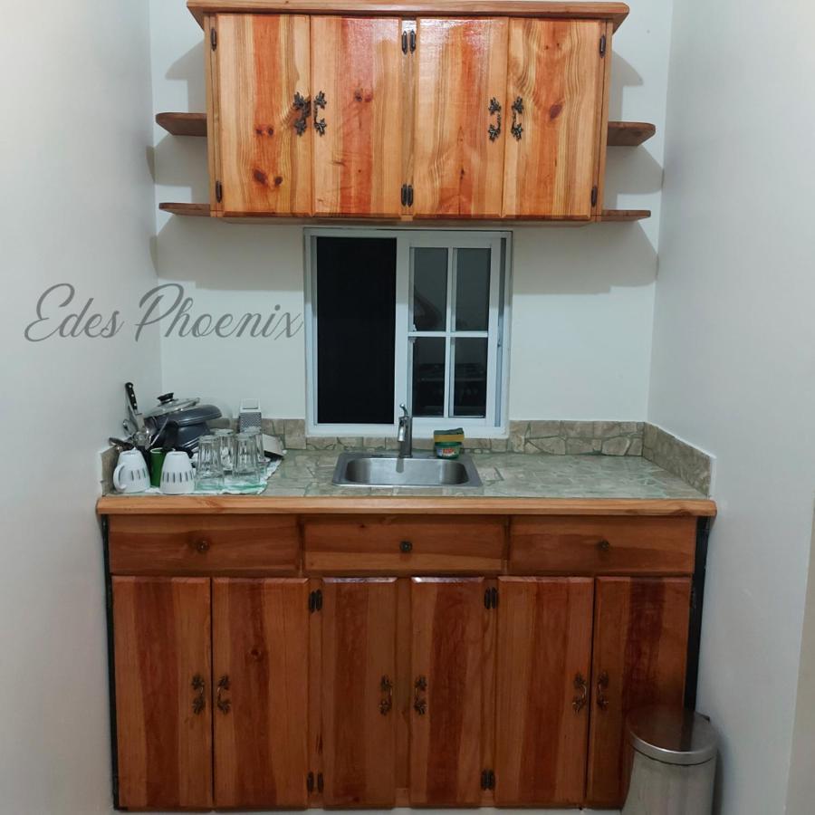 Edes Phoenix Grandeur Getaway Ocho Rios