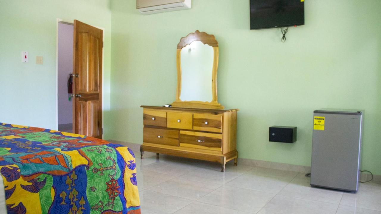 Holidays At Heaven Bed & Breakfast